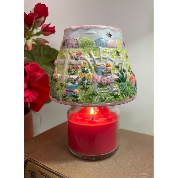 Yankee Candle Small Ceramic Shade Spring Floral Honey Bees Easter Bunnies - Picture 2 of 9